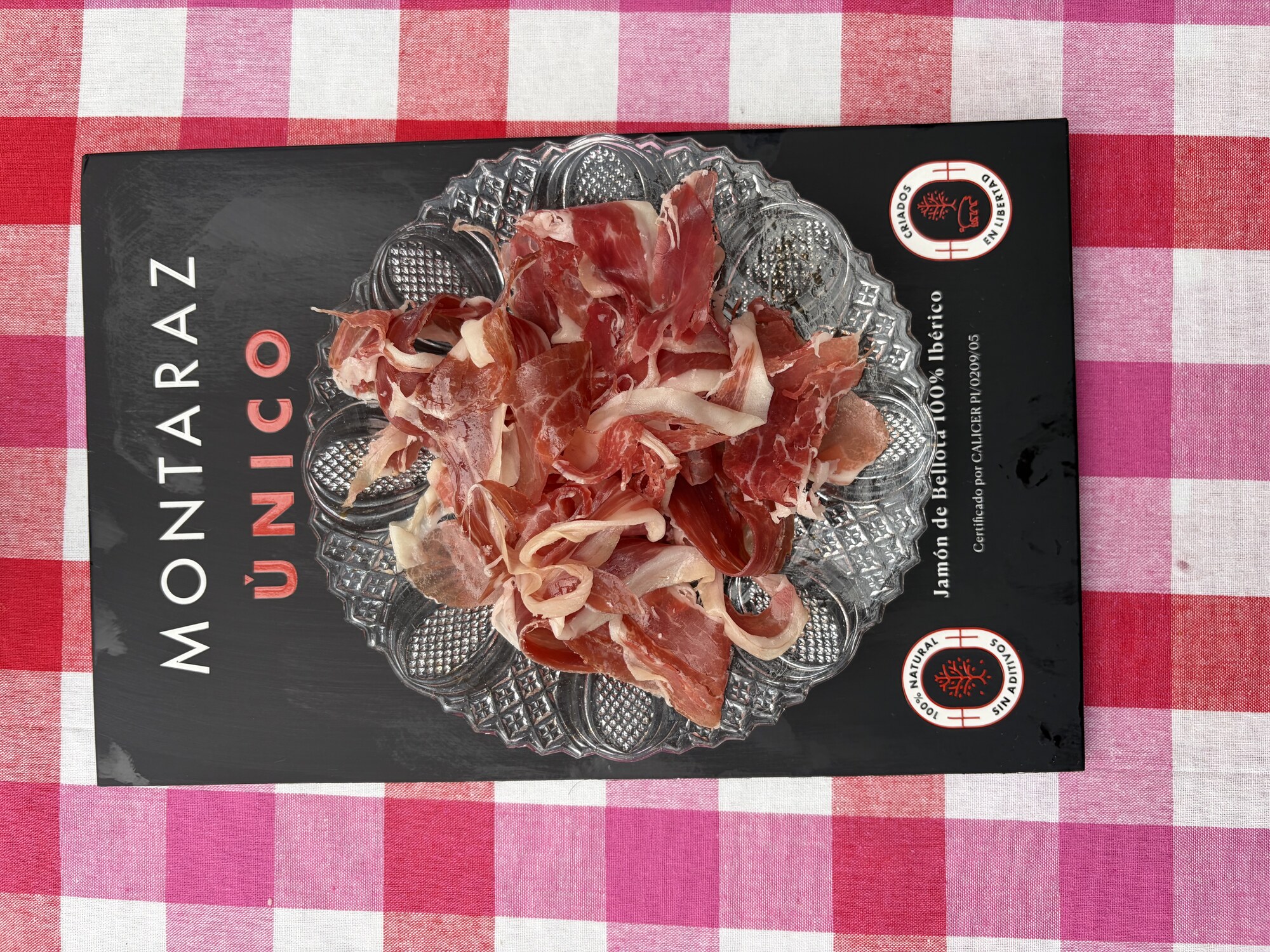 Montaraz Único jamón ibérico de bellota i förpackning