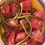 Baskisk tomatsallad med riven tomat och olivolja