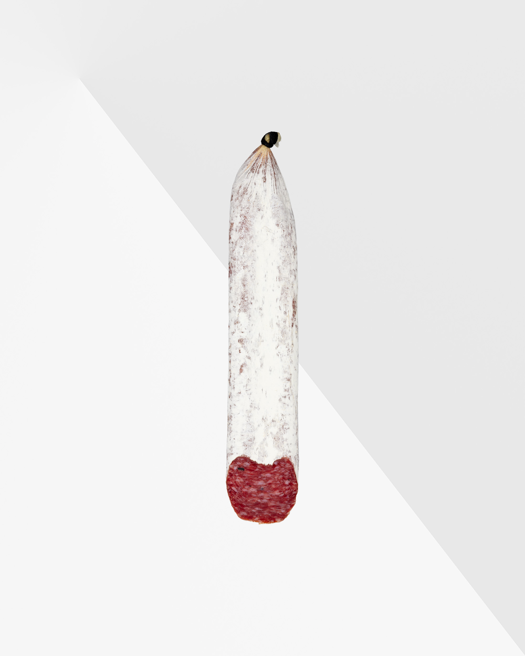 Salgot Llonganissa med tryffel, anskuren
